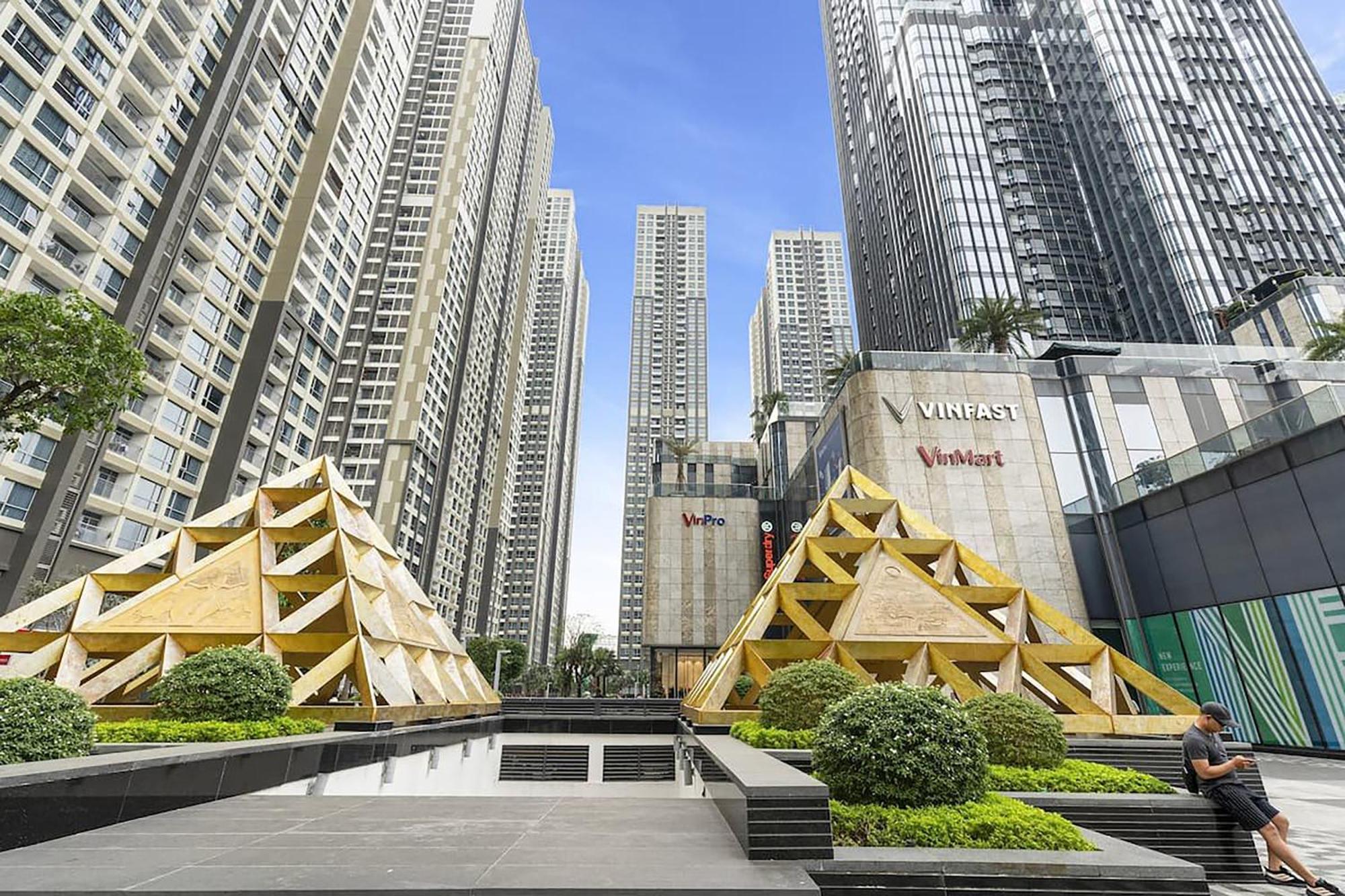 Landmark 81 & Vinhomes Urban - Luxury Apartment *