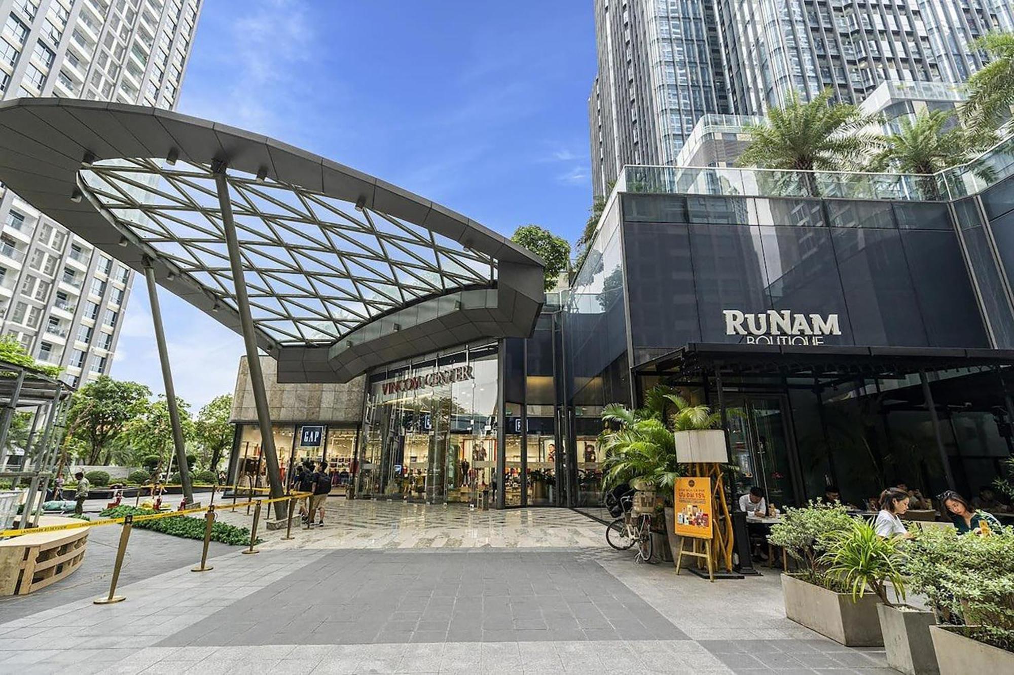 Landmark 81 & Vinhomes Urban - Luxury Apartment *
