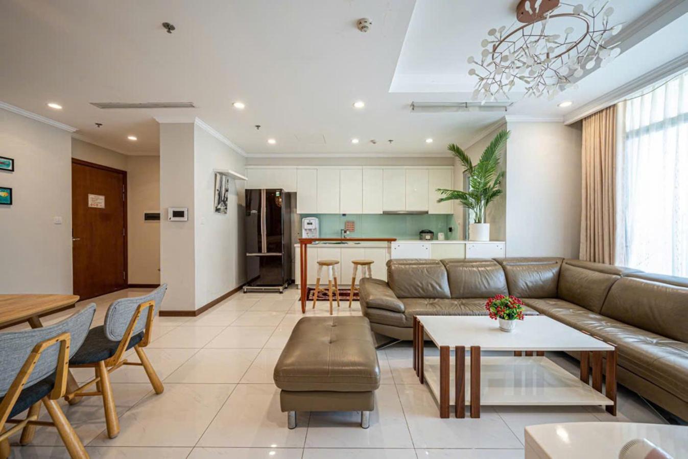 Apartment Landmark 81 & Vinhomes Urban - Luxury *
