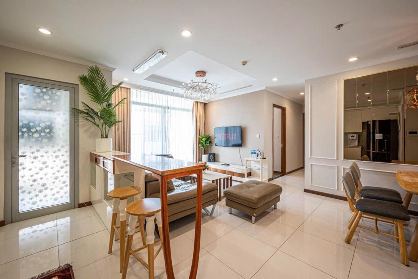 Landmark 81 & Vinhomes Urban - Luxury * Ho Chi Minh City