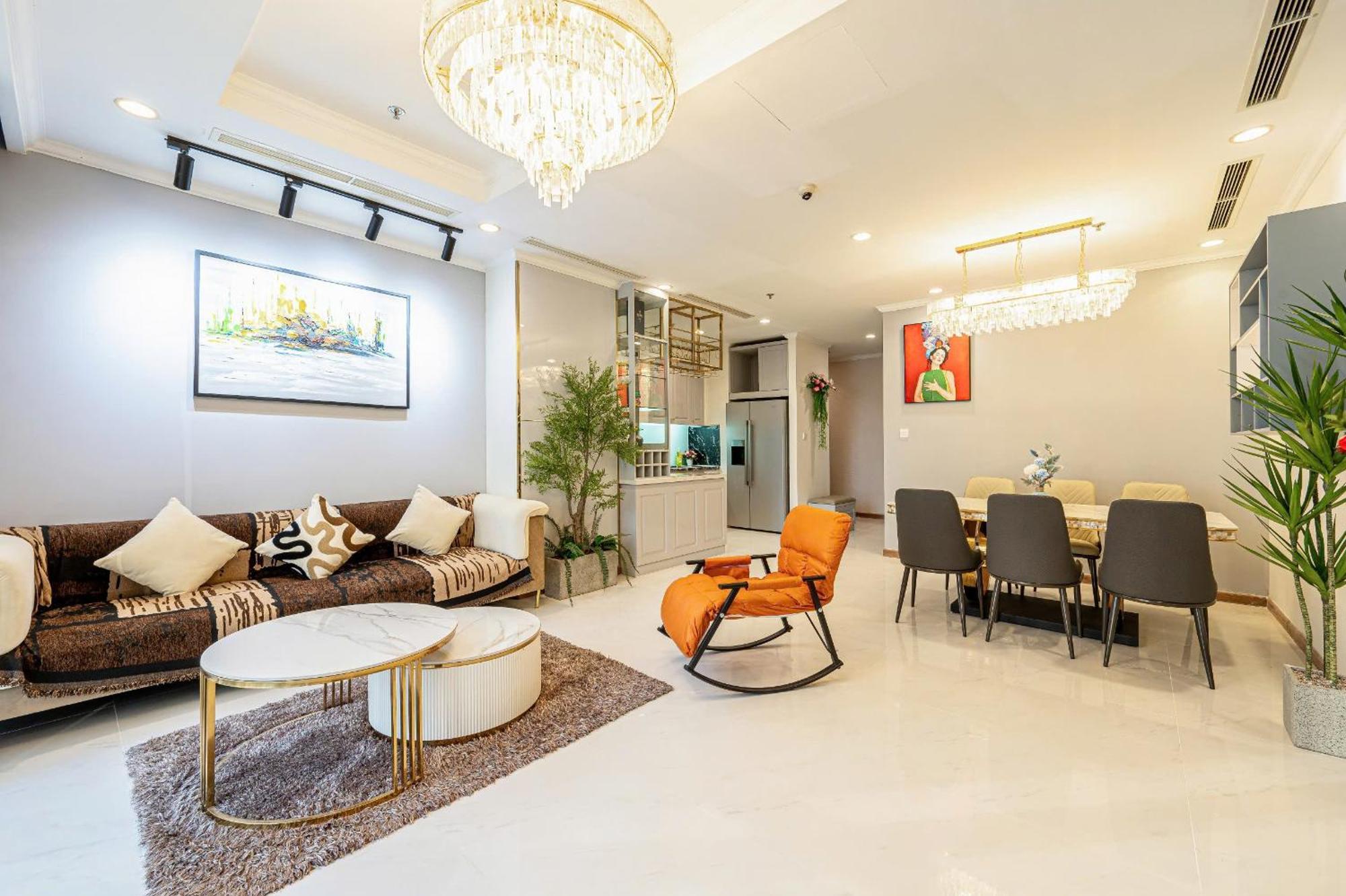 Apartment Landmark 81 & Vinhomes Urban - Luxury Ho Chi Minh City