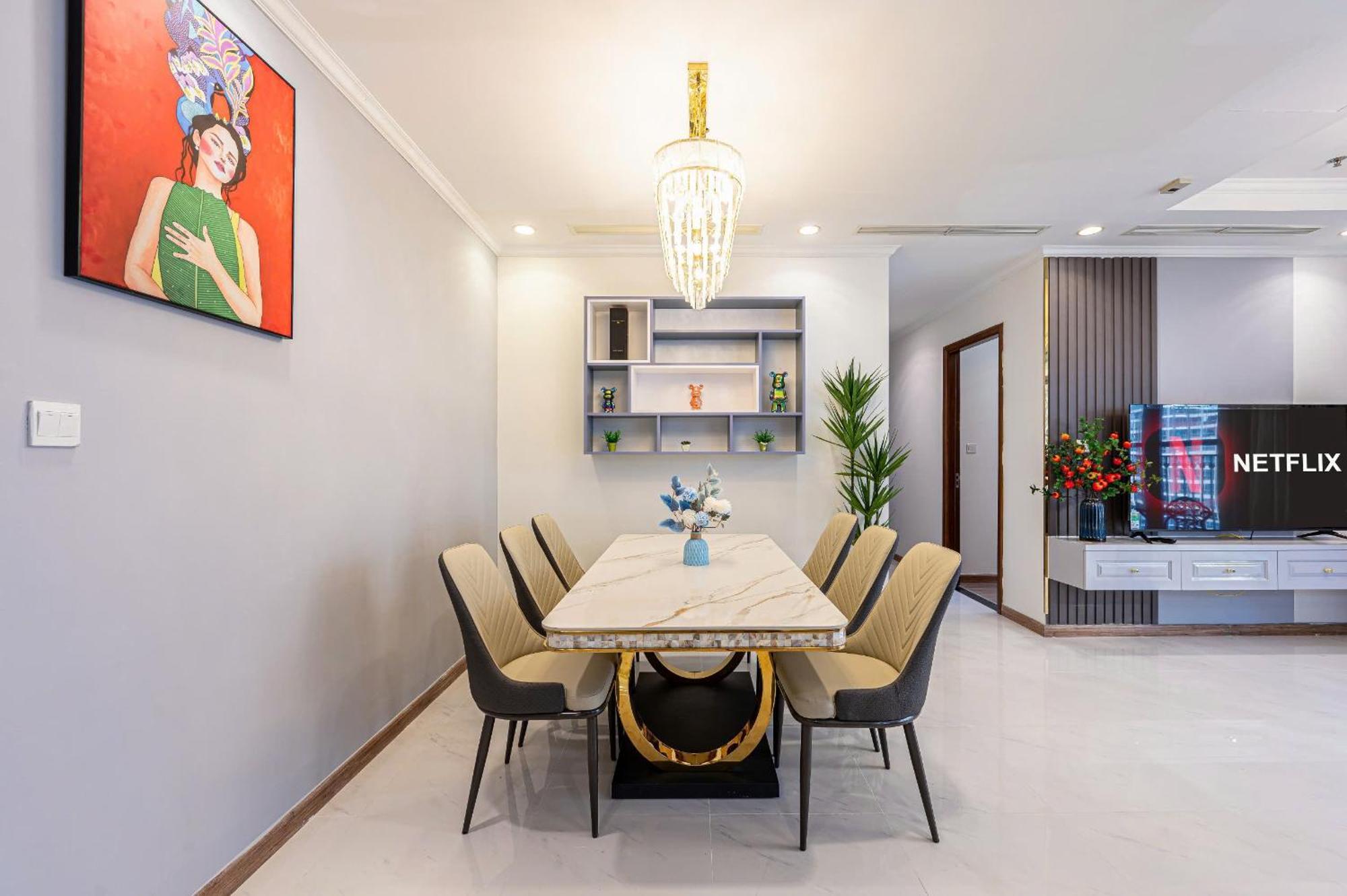 Apartment Landmark 81 & Vinhomes Urban - Luxury *