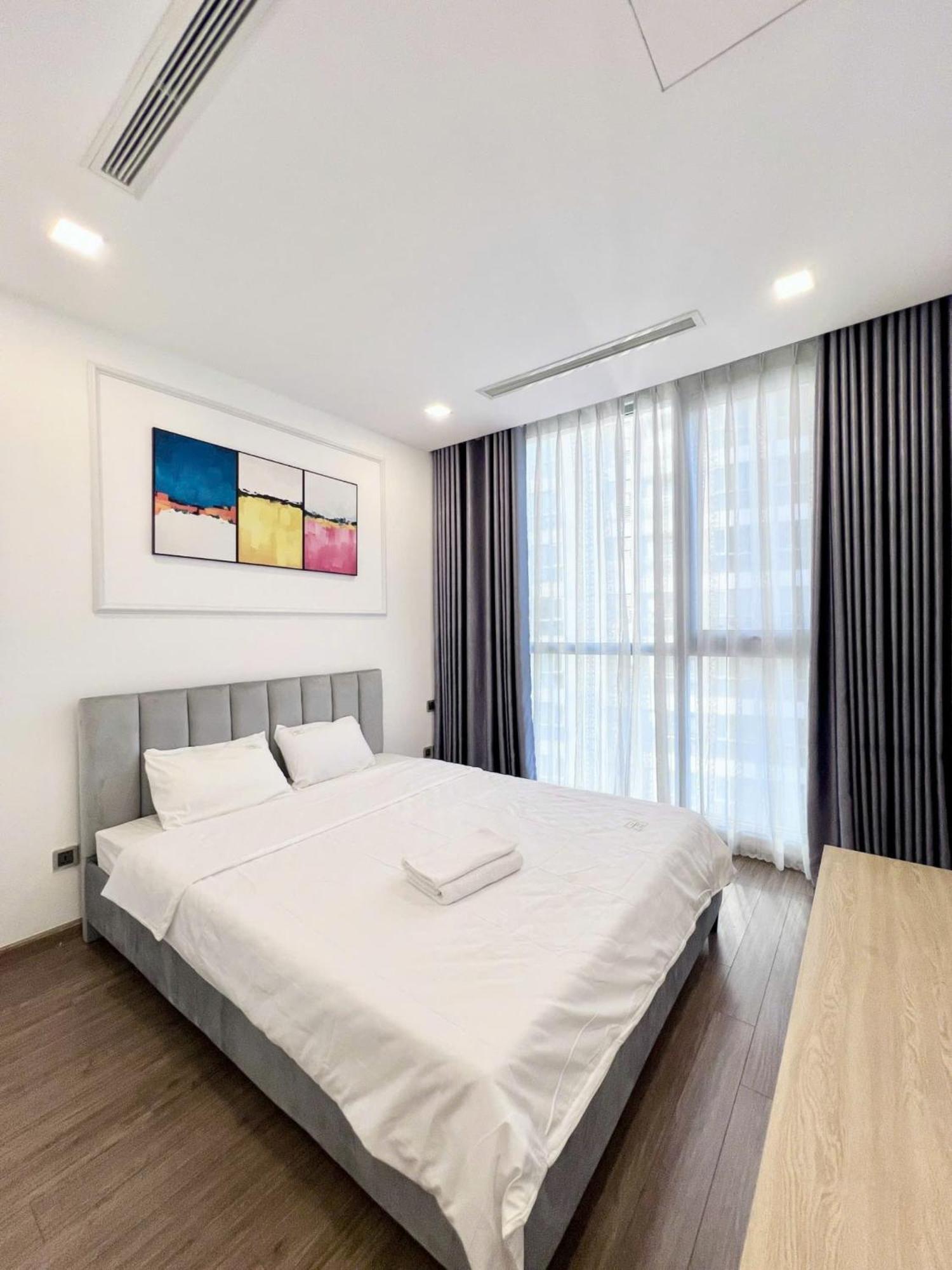 Apartment Landmark 81 & Vinhomes Urban - Luxury